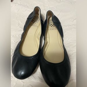 Vince camuto black flats